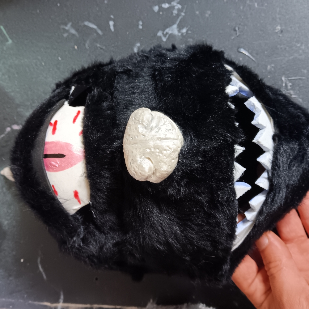 Uni Monster - Picture 2 of 2